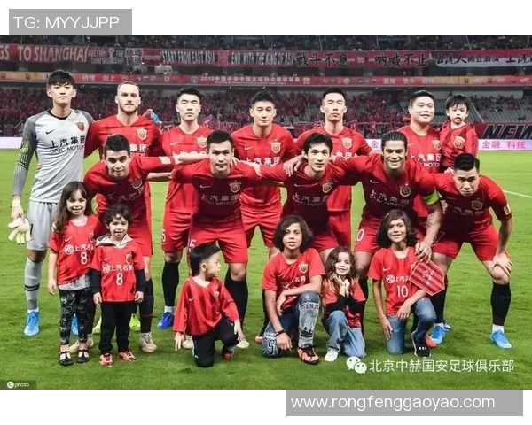 上海篮球队以68分稳居联赛积分榜首位展现强劲实力