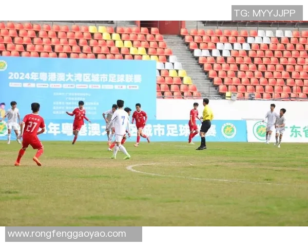 与黄伟对话:回顾他辉煌的足球生涯与未来展望 与黄伟对话:回顾他辉煌的足球生涯与未来展望