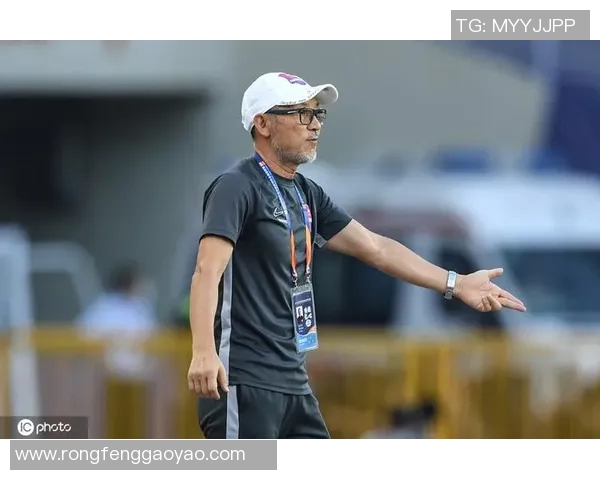 辛辛那提队迎战华盛顿联队全力争胜展现球队实力与风采 辛辛那提队迎战华盛顿联队全力争胜展现球队实力与风采