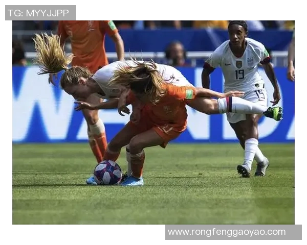 美国女足与澳大利亚女足激战正酣谁能在国际赛场上笑到最后