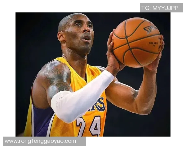 刘铮的奋斗历程与成长故事探寻他在篮球场上的传奇与人生哲学 刘铮的奋斗历程与成长故事探寻他在篮球场上的传奇与人生哲学