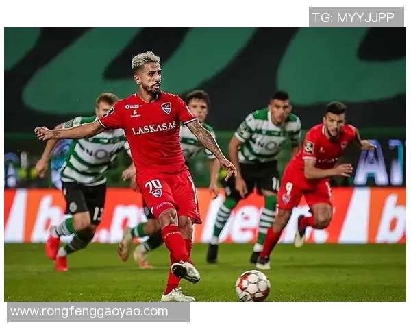 波尔图与本菲卡激战正酣比分悬念引发球迷热议