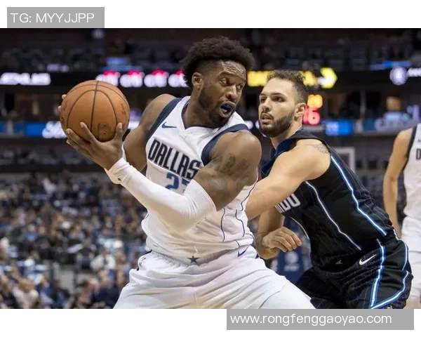 猛龙队与活塞队激战正酣球迷期待精彩对决与绝妙表现